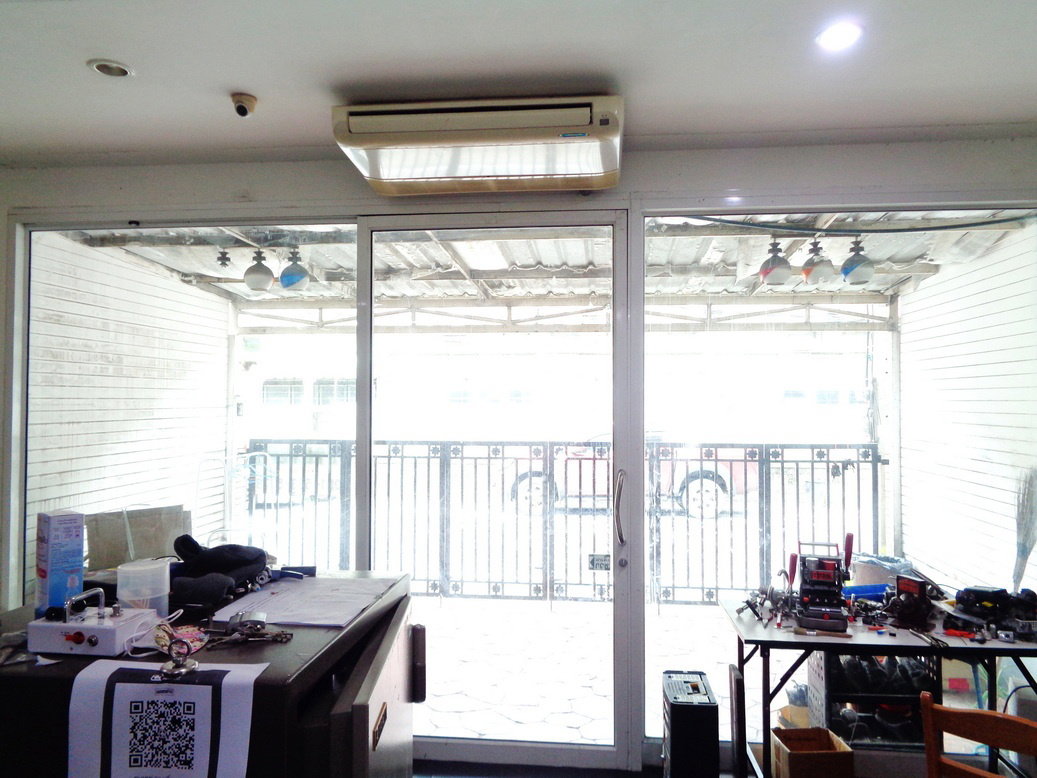 รูป 🚩 ขาย ทาวน์โฮม 3 ชั้น หน้ากว้าง ทำเลดี ต้นซอยนวมินทร์ 74 เหมาะเป็นที่พักอาศัยและประกอบกิจการ  - รูปที่ 31/32