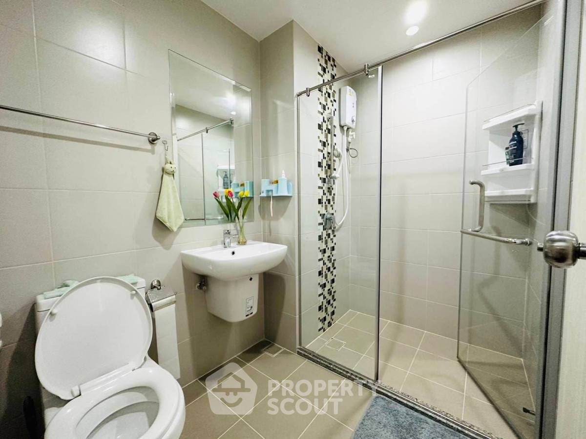 picture 2-BR Condo At Supalai Veranda Rama 9 In Bang Kapi (ID 1467088) - 9/11