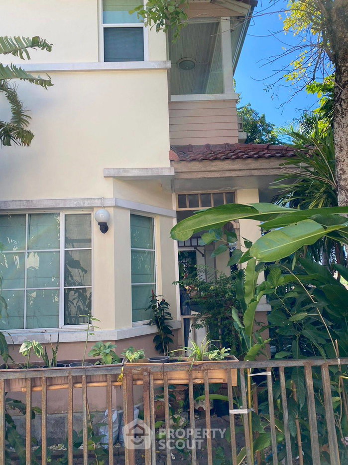 รูป บ้านเดี่ยว 3 ห้องนอน ขาย ที่ พาริชาต สุวินทวงศ์ ลำผักชี หนองจอก กรุงเทพมหานคร (ID 1326825) - รูปที่ 6/7
