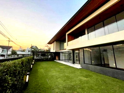 บ้านเดี่ยว ถนนสุขุมวิท : LTH13145 – House for Sale บ้านขาย at Evergreen Village เอเวอร์กรีน วิลเลจ Size 610 sqm. 4 beds 5 baths ONLY 38 MB Near Central Bangna