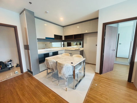 อะไรซ์เจริญเมืองคอนโด 2 ห้องนอนให้เช่าใกล้โรงพยาบาลกรุงเทพ