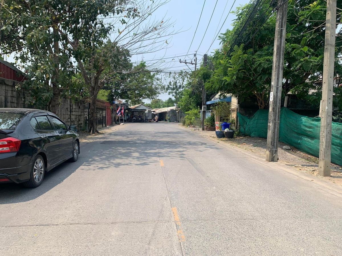 รูป ♢ Spacious Land ♢ ขนาดที่ดิน 1,103.00 ตร.ว. | แปลงใหญ่ | ใกล้ จุดขึ้นลงทางด่วนงามวงศ์วาน , ถนนติววานนท์ - รูปที่ 4/6