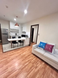 Condo for sale: The Rise Residence, 2 bedrooms, 30th floor, for sale at 4.25 million baht.