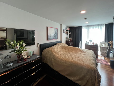 ✨ขายด่วน! คอนโด DLV Thonglor 20 ห้องใหญ่ 100 ตร.ม. ราคาเพียง 9.7 ล้าน!