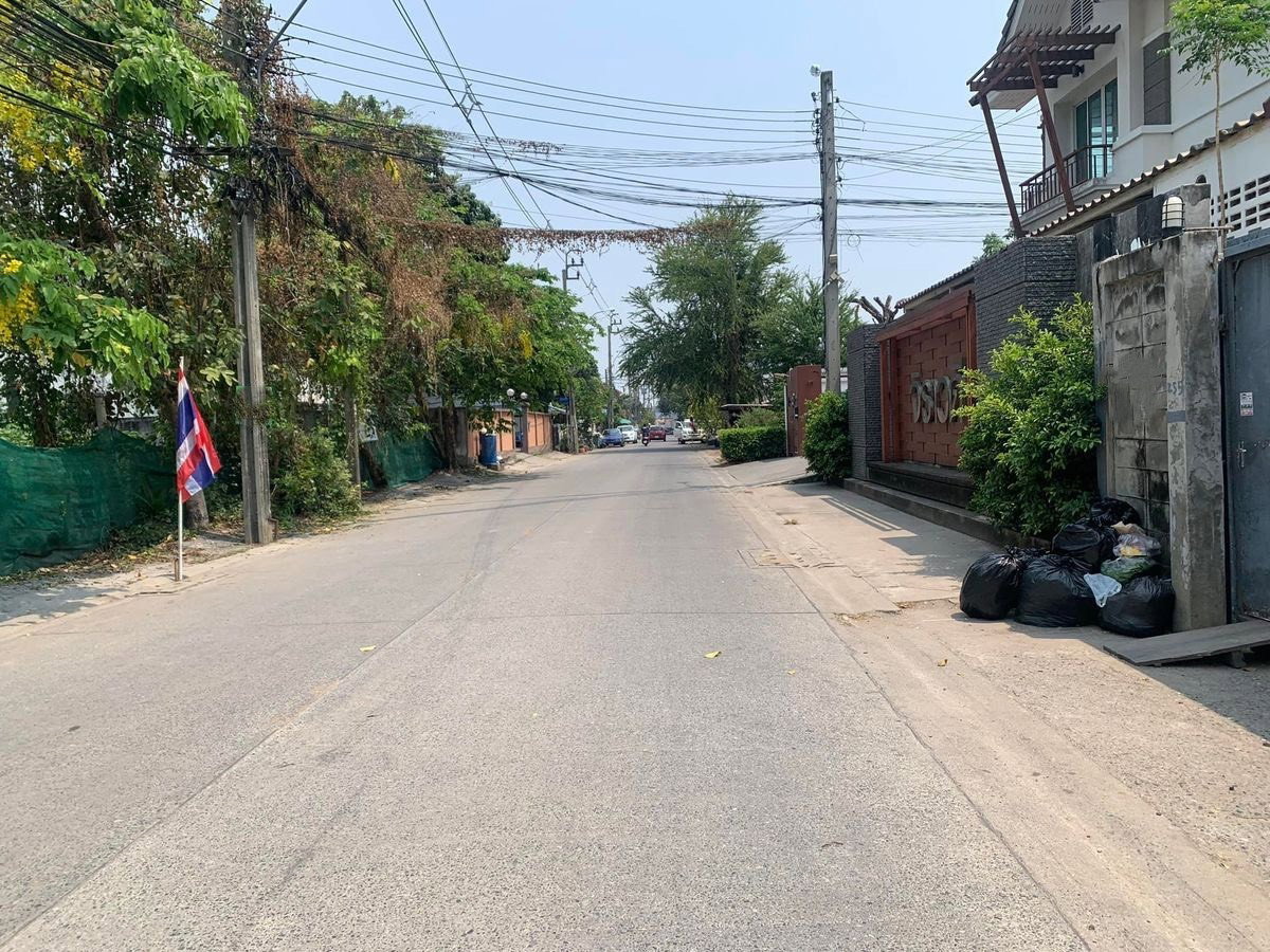รูป ♢ Spacious Land ♢ ขนาดที่ดิน 1,103.00 ตร.ว. | แปลงใหญ่ | ใกล้ จุดขึ้นลงทางด่วนงามวงศ์วาน , ถนนติววานนท์ - รูปที่ 2/6
