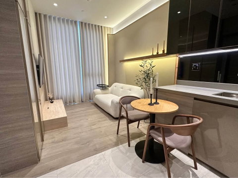 sell The Crest Park Residences Ready to move in (DSL2146)