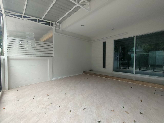 รูป ขายทาวน์โฮม 3 ชั้น ม.วิสต้า ปาร์ค พระราม 2 Built-in พร้อมอยู่ - รูปที่ 4/32