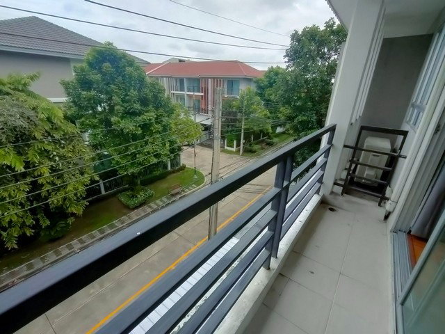 รูป ขายทาวน์โฮม 3 ชั้น ม.วิสต้า ปาร์ค พระราม 2 Built-in พร้อมอยู่ - รูปที่ 29/32