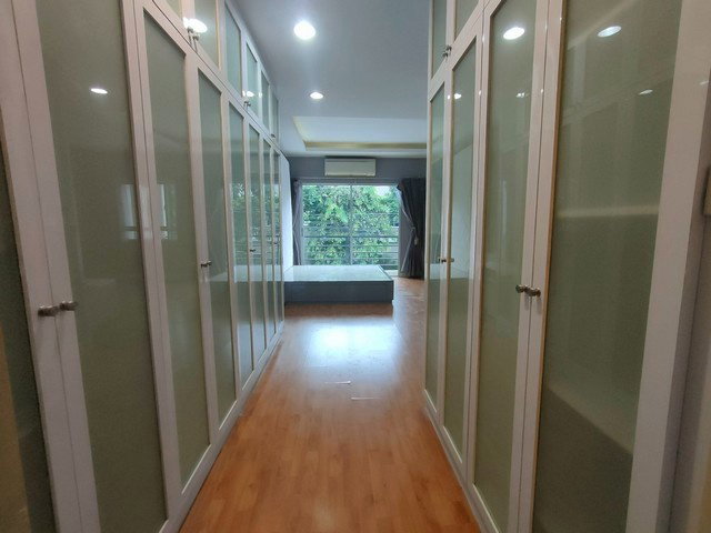 รูป ขายทาวน์โฮม 3 ชั้น ม.วิสต้า ปาร์ค พระราม 2 Built-in พร้อมอยู่ - รูปที่ 24/32