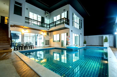 บ้านเดี่ยว ชลบุรี : Primo Pool Villa ห้วยใหญ่ พัทยา 4 ห้องนอน 4 ห้องน้ำ สามารถทำธุรกิจได้ราคา: 10.5 ล้านบาท 