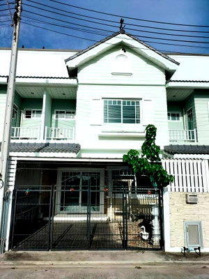 เช่าบ้านเดี่ยว คิงเพาเวอร์ พัทยา คอมเพล็กซ์  : ทาวน์โฮม บ้านอำเภอ – ทำเลศักยภาพใกล้ทะเล 3 ห้องนอน 3 ห้องน้ำ รายปี 20,000 บาท/เดือน