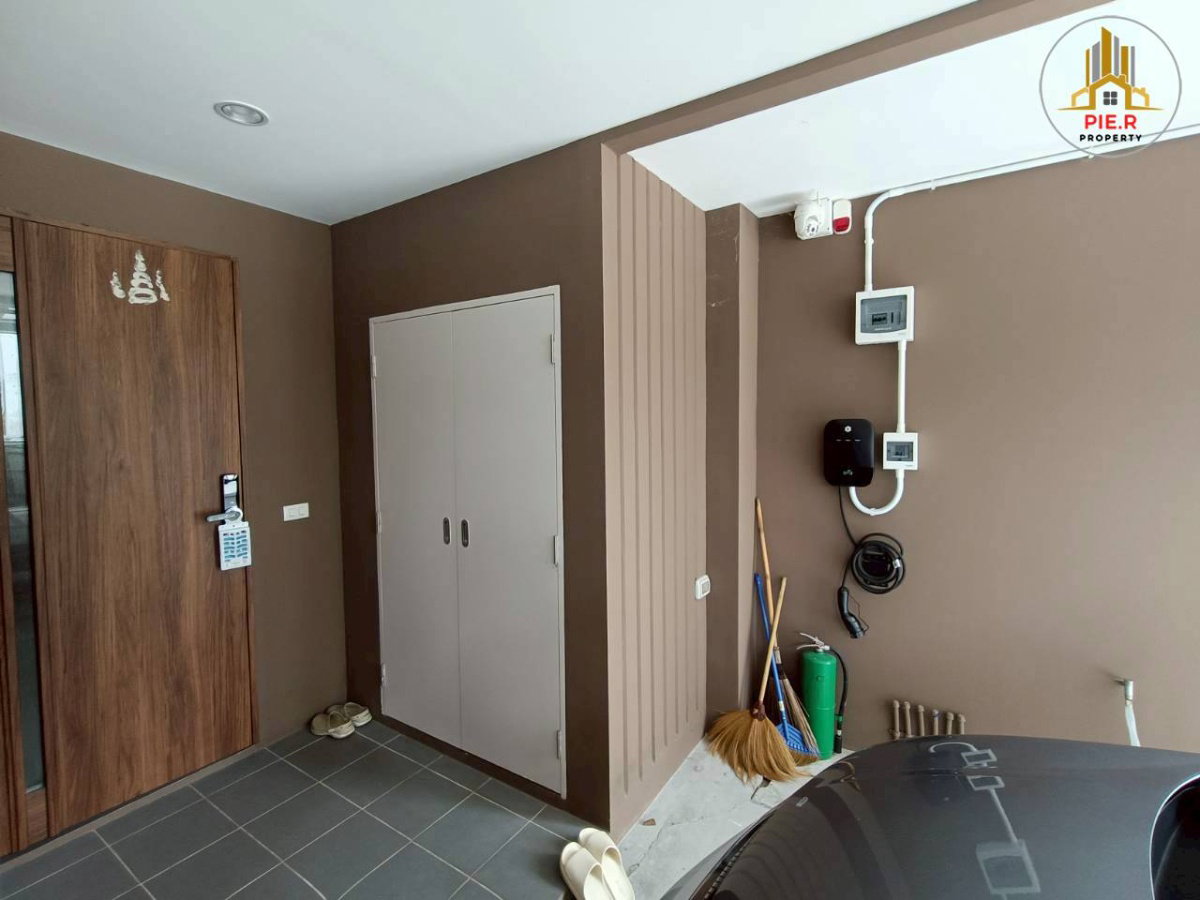 รูป บ้านกลางเมือง พหลโยธิน-วิภาวดี l ทาว์นโฮม 3 ชั้น หลังริม-พร้อมอยู่ ใกล้รถไฟฟ้าสายสีเขียว - รูปที่ 10/28