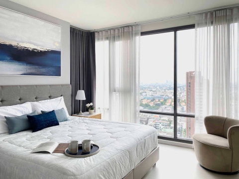 เช่าคอนโด Rhythm Sukhumvit 42/ริทึ่ม สุขุมวิท 42 (E6809083)  ID Line : @pccenter