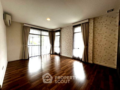 บ้านเดี่ยว เขตสายไหม : บ้านเดี่ยว 4 ห้องนอน ขาย Mantana Lake Watcharapol โอเงิน สายไหม (ID 2147304)
