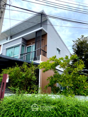 ทาวน์โฮม ม.เกษมบัณฑิต พัฒนาการ : ทาวน์โฮม 3 ห้องนอน ขาย Villette Lite พัฒนาการ ใกล้สวนหลวง (ID 1596394)