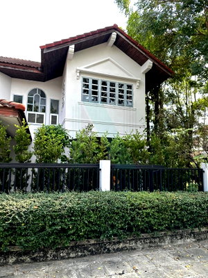 บ้านเดี่ยว รร.เตรียมอุดมศึกษาน้อมเกล้า  : 📌 ขายบ้านเดี่ยว โครงการ สัมมากร รามคำแหง 2 ชั้น 4 ห้องนอน 4 ห้องน้ำ