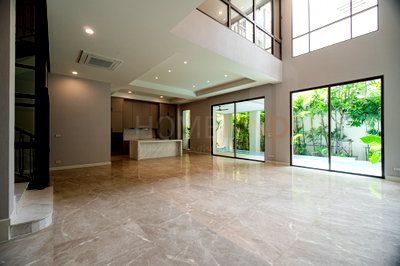 บ้านเดี่ยว กรุงเทพมหานคร : Lavier RAMA III  4 bedrooms, for sale