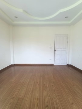 HOME 68.7 Sq.w. Hat Yai Songkhla for 2.7M
