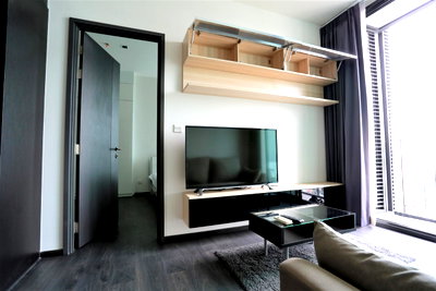 Condos for rent : Condo for Rent at Edge Sukhumvit 23 (F6809008) ID Line : @pccenter