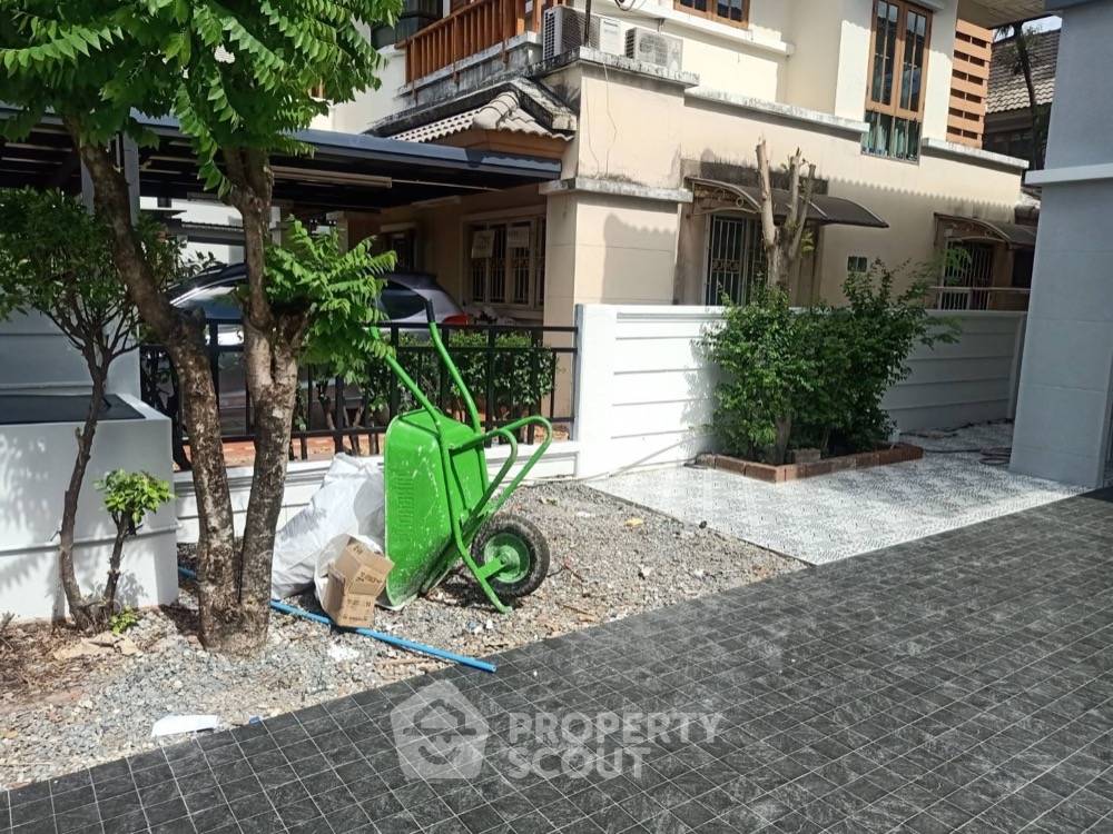 รูป บ้านเดี่ยว 3 ห้องนอน พื้นที่ 204 ตร.ม. ขายใกล้คลองส่งตันนุ่น ลาดกระบัง กรุงเทพ (ID 1351597) - รูปที่ 15/18