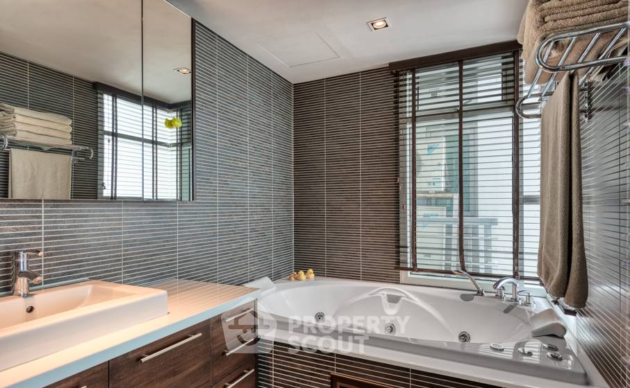 รูป คอนโด 3 ห้องนอน 170 ตร.ม. ชั้น 20 ที่ Fullerton Sukhumvit ห่าง BTS เอกมัย 400 ม. (ID 772351) - รูปที่ 12/26