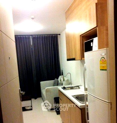 Condos for sale : 1-BR Condo At Ideo Mix Sukhumvit 103, 90m To BTS Udom Suk 📍 (ID 1259192)