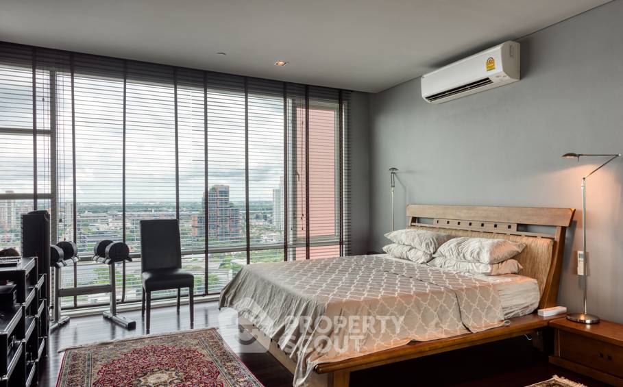 รูป คอนโด 3 ห้องนอน 170 ตร.ม. ชั้น 20 ที่ Fullerton Sukhumvit ห่าง BTS เอกมัย 400 ม. (ID 772351) - รูปที่ 11/26