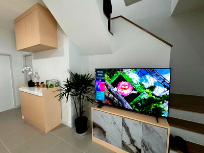 เช่าทาวน์โฮม เมกะ บางนา : 🏡 ทาวน์โฮมให้เช่า 📍  ติดเมกะบางนา 💰 ค่าเช่า 37,000  บาท/เดือน 🚗 เดินทางสะดวก ใกล้ทางด่วน 🏡 เฟอร์ + เครื่องใช้ไฟฟ้าครบ พร้อมอยู่ 