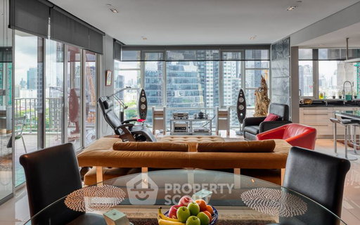 คอนโด 3 ห้องนอน 170 ตร.ม. ชั้น 20 ที่ Fullerton Sukhumvit ห่าง BTS เอกมัย 400 ม. (ID 772351)