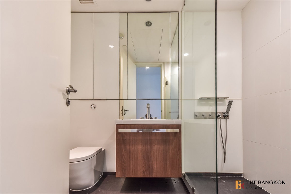 รูป 💎Ultimate Luxury Unit 💎 ,185 Rajadamri - Lumphini Park View, Near BTS Ratchadamri - รูปที่ 19/24
