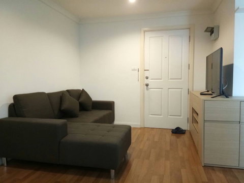 P-41364 Prime Location Condo! Lumpini Place Rama 9 - Ratchada 1 Bed Near MRT Phra Ram 9 (5 mins)! (3M) Line Id @easythaihome 085-592-2897