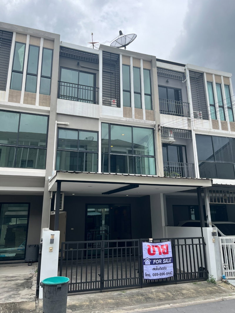 Townhouses for sale : Town House Prime Kaset Nawamin