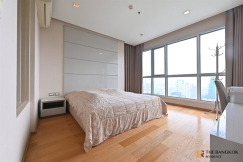 🔥Urgent Sale!🔥Spacious & Stylish Unit - The Address Asoke Near MRT Phetchaburi