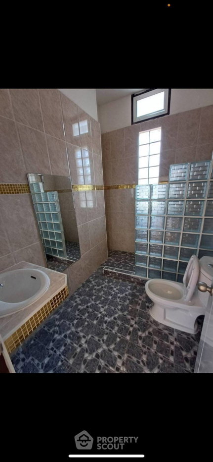 รูป บ้านเดี่ยว 3 ห้องนอน ขนาด 500 ตร.ม. สำหรับขาย ใกล้หนองปรือ พัทยา (ID 2311321) - รูปที่ 6/6