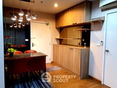ขายคอนโด : คอนโด 2 ห้องนอน ชั้น 23 The Tree Interchange ใกล้ MRT บางโพ (ID 730241)