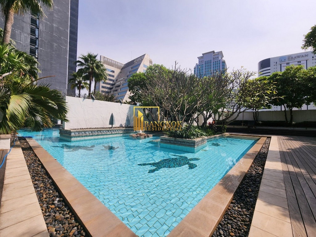 picture Athenee Residence | Luxurious 3 Bedroom Property For Rent - BR6190CD - 34/60