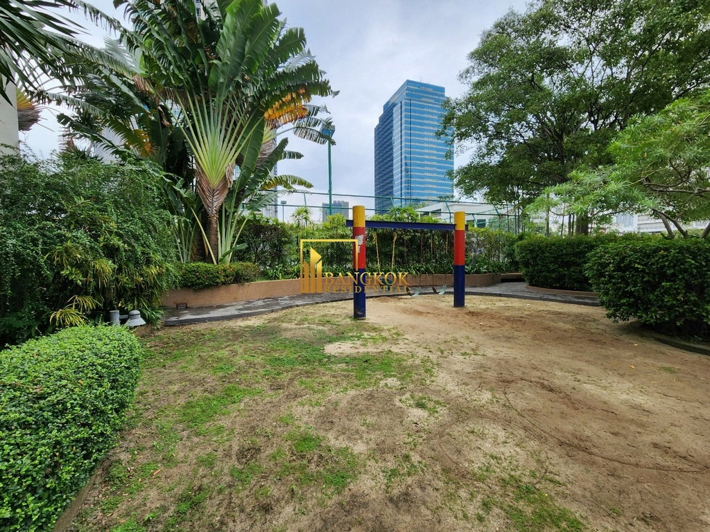 รูป Tower Park | Modernized 3 Bedroom Condo in Nana Area - BR9093CD - รูปที่ 45/53