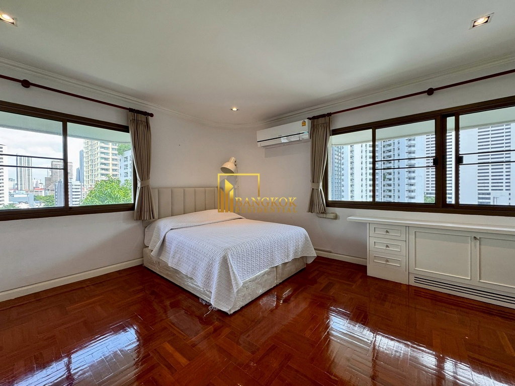 รูป Tower Park | Modernized 3 Bedroom Condo in Nana Area - BR9093CD - รูปที่ 21/53