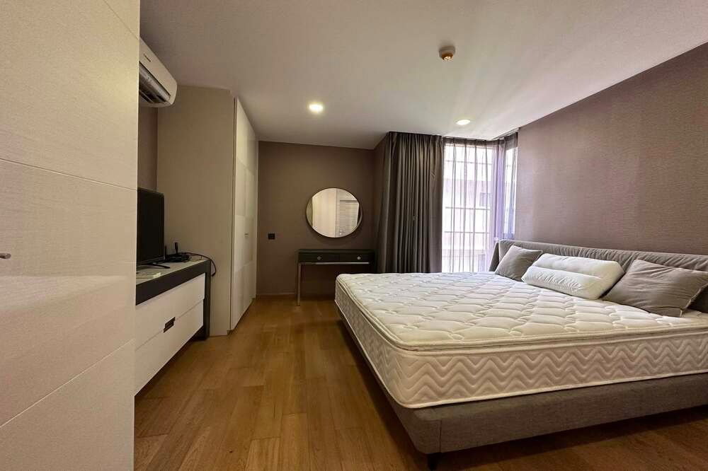 รูป 🔥 สำหรับเช่า !! ทำเลดี, มีอ่างอาบน้ำ!!🔥 Code C20250900033..........Klass Langsuan, 2 ห้องนอน, 2 ห้องน้ำ, แต่งครบ, พร้อมเข้าอยู่📣📣 - รูปที่ 5/6