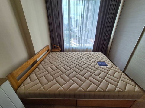 The Saint Residences ห้องสวย ราคาดี สอบถามเพิ่มเติมได้ที่ Line @condorental
