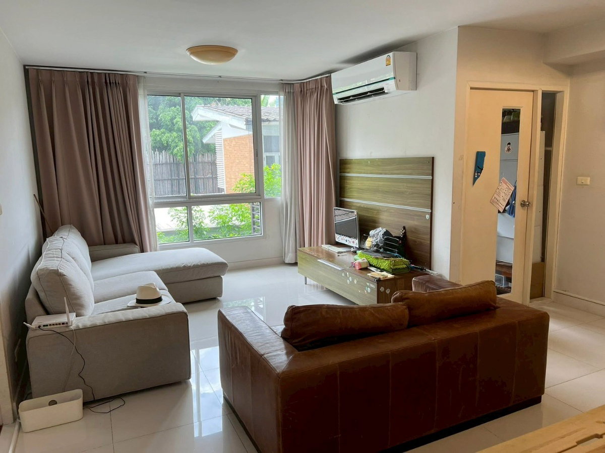 รูป ST250 ให้เช่า คอนโด Low-Rise สาทรพลัส บาย เดอะ การ์เด้น บนถนนเย็นอากาศ - รูปที่ 3/5
