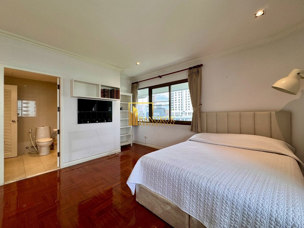 รูป Tower Park | Modernized 3 Bedroom Condo in Nana Area - BR9093CD - รูปที่ 23/53