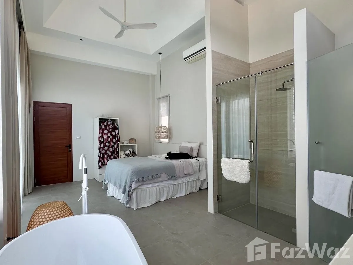 picture Brand New 4 Bedroom Pool Villa 5706111 - 4/50