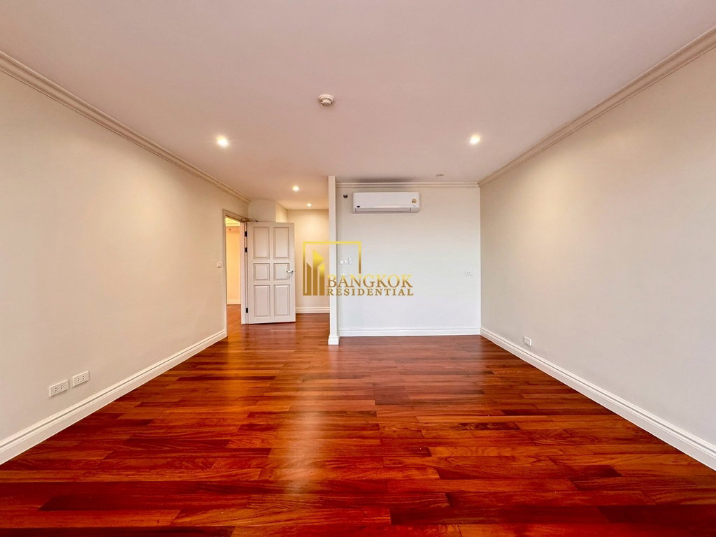 รูป Sathorn Park Place - Spacious 3 Bedroom Condo For Rent - BR60469CD - รูปที่ 23/44