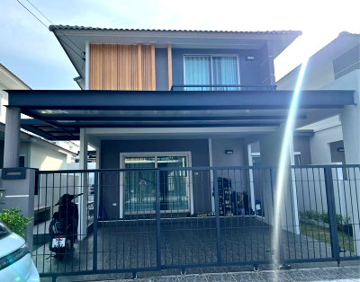 ขายบ้านแฝด : ขายบ้านแฝด 2 ชั้น โครงการ Life in the Garden โรงโป๊ะ-มอเตอร์เวย์ ชลบุรี 