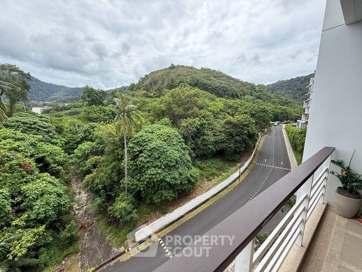 picture Pet-Friendly 3-BR 127 Sqm Condo For Sale, Karon Hill Residence (ID 2281657) - 16/30