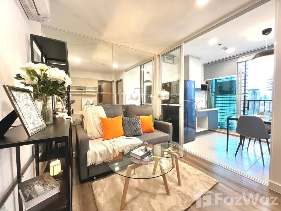 picture The Base Sukhumvit 77 – Near BTS On Nut 5720514 - 10/25