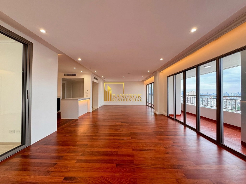 รูป Sathorn Park Place - Spacious 3 Bedroom Condo For Rent - BR60469CD - รูปที่ 2/44