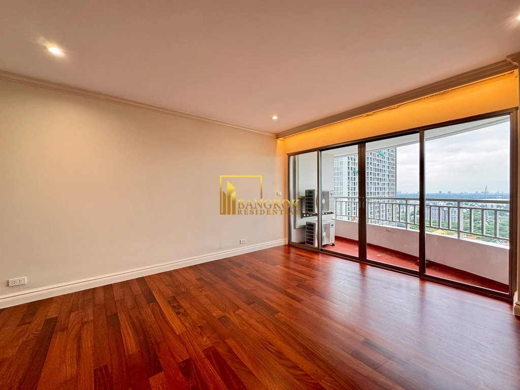 รูป Sathorn Park Place - Spacious 3 Bedroom Condo For Rent - BR60469CD - รูปที่ 21/44