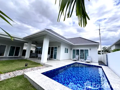 เช่าบ้านเดี่ยว ม.ศิลปากรวิทยาเขตสารสนเทศเพชรบุรี : วิลล่าให้เช่า 3 ห้องนอน ในโครงการ สมาร์ท แฮมเล็ต 5686201